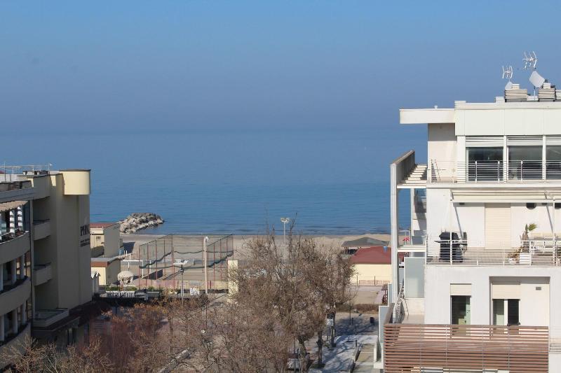 Hotel Caesar Misano Adriatico Extérieur photo