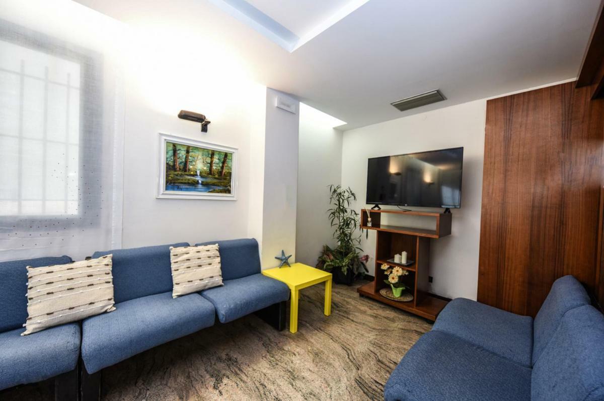 Hotel Caesar Misano Adriatico Extérieur photo