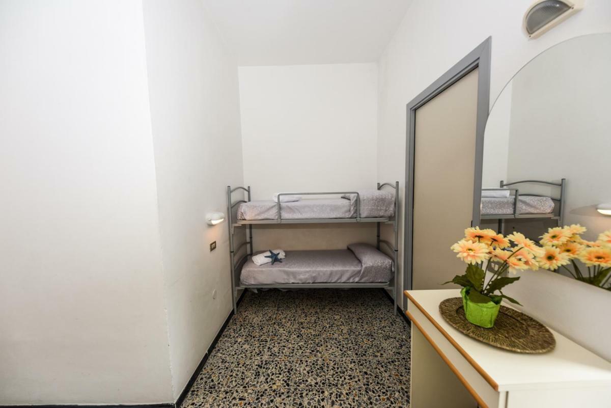 Hotel Caesar Misano Adriatico Extérieur photo